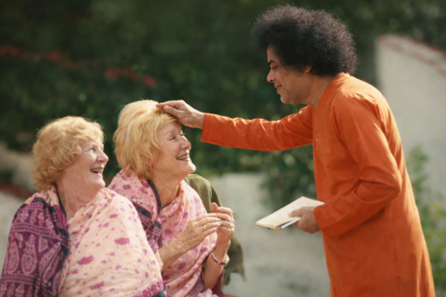 The Pink Twins – Dorothy (1925–2004) & Moyia O’Brien (1925–2014)