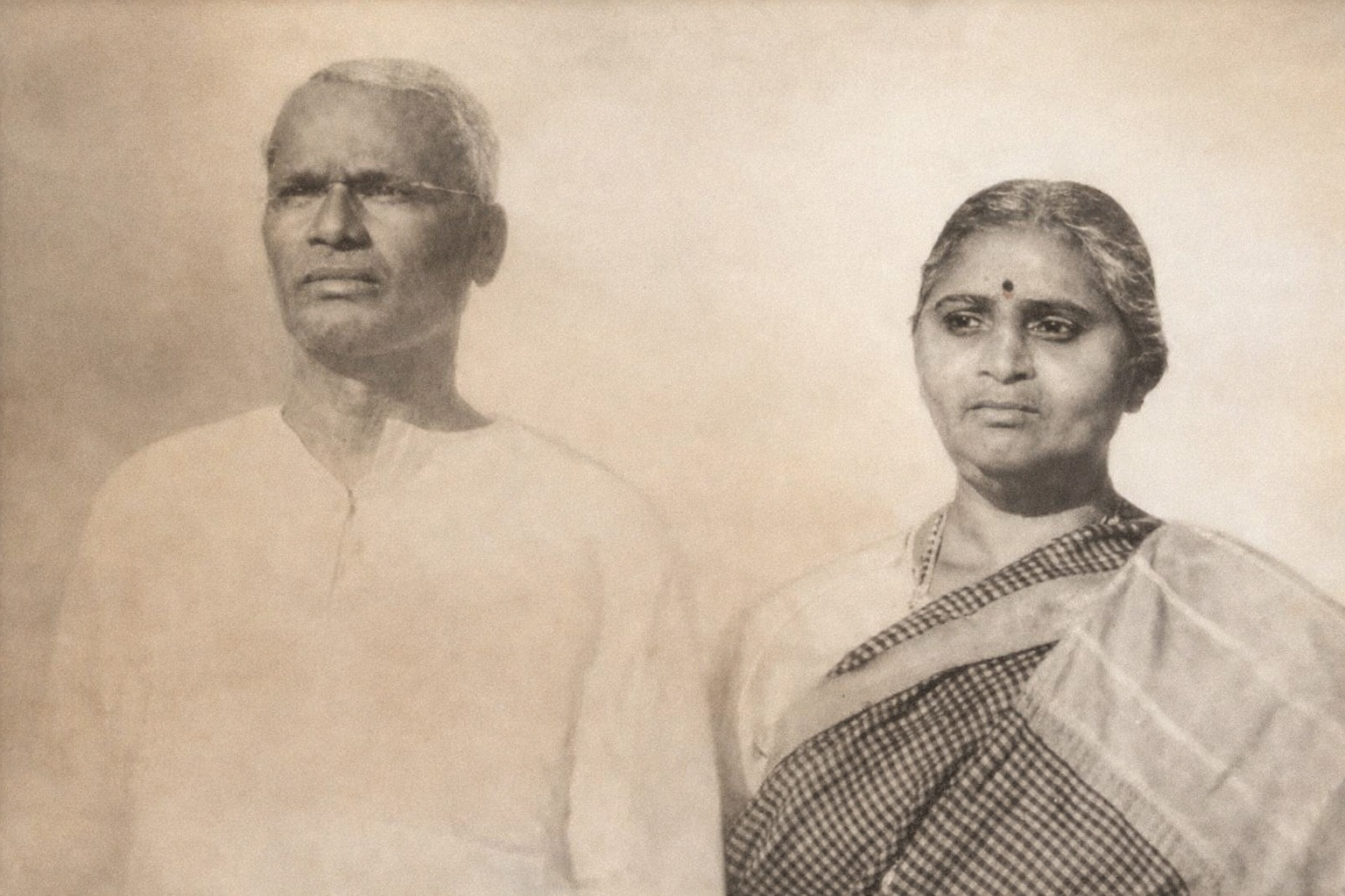 Seshama Raju (1911-1985) - Sathya's oldest brother with his wife Susheelamma